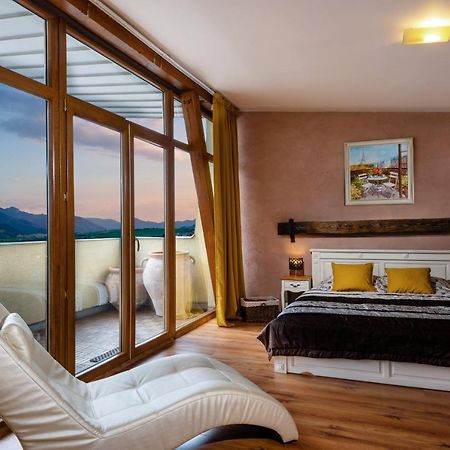 Liptovský Mikuláš Apartments Sofia מראה חיצוני תמונה